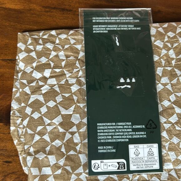 Starbucks® Enamel Keychain New with tags - Picture 3 of 5